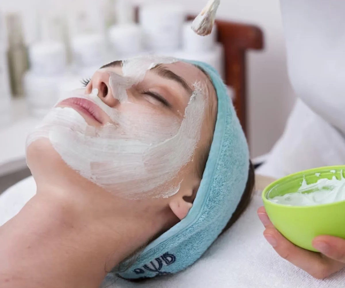 HIFU vs Thread Lifts: Which is Right for You?